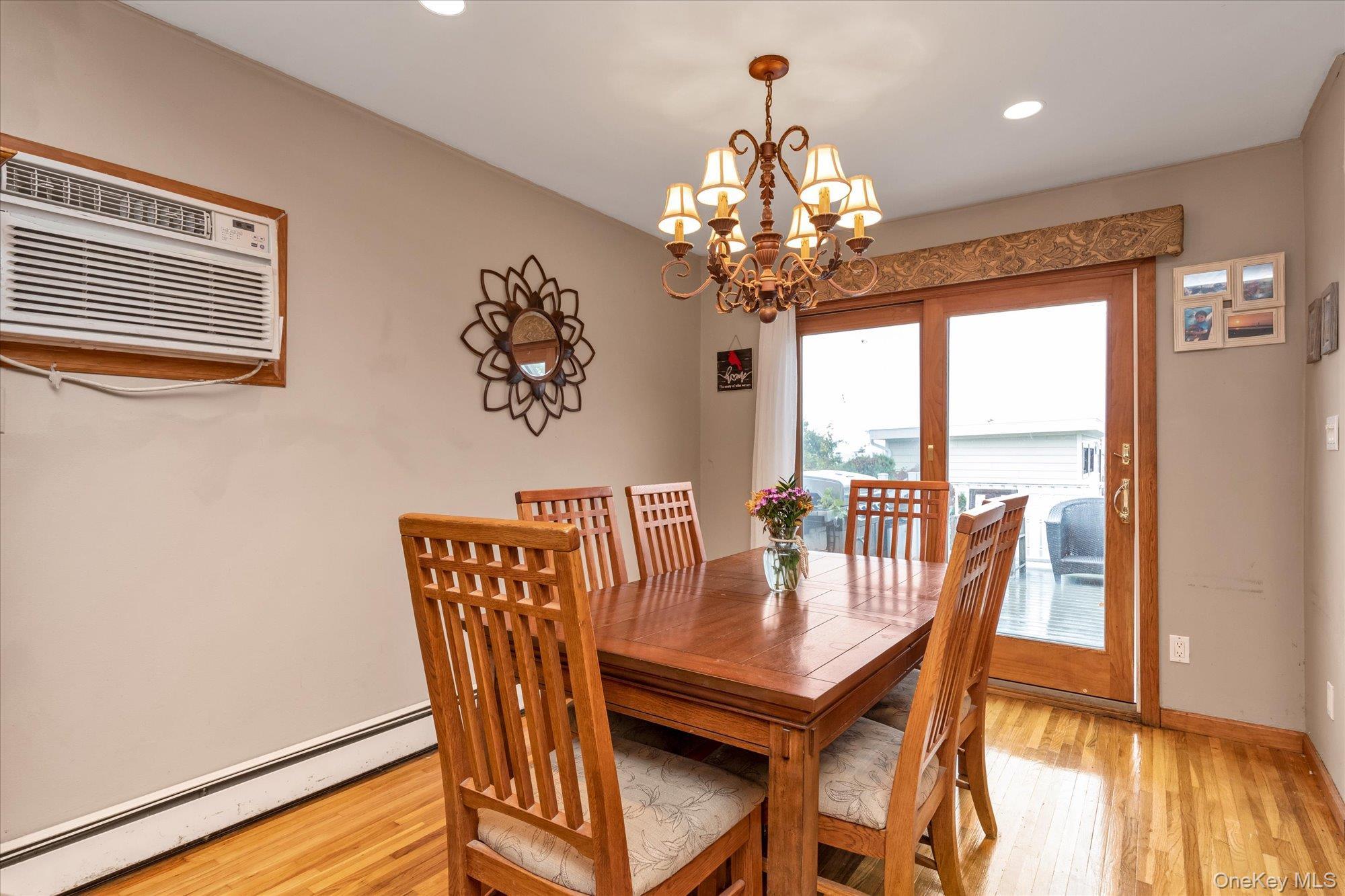 Single Family Cheshire Nassau County, NY 11096, MLS-928601-5