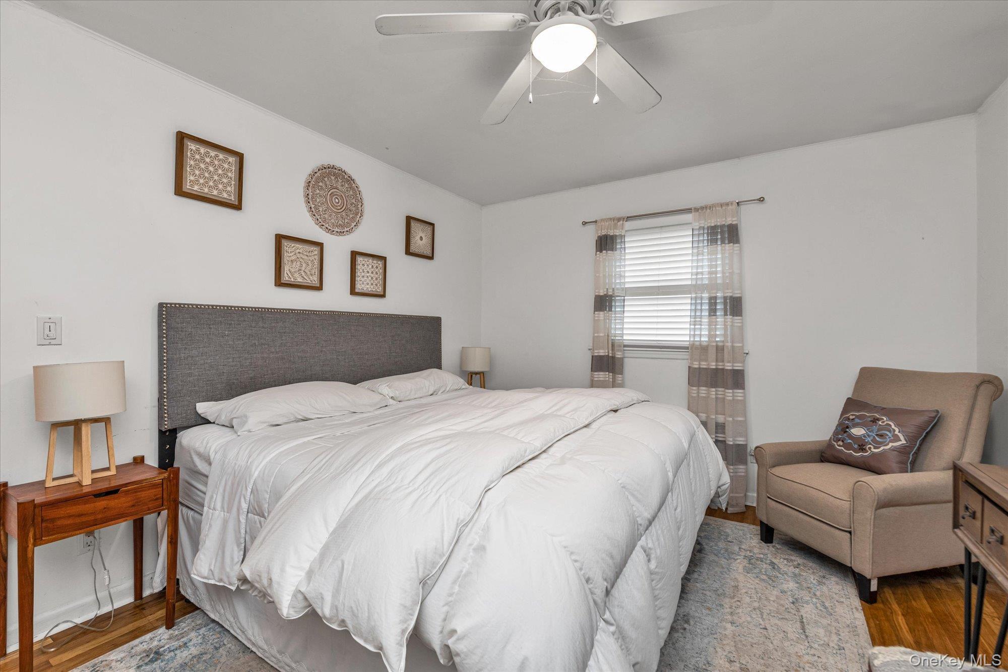 Single Family Cheshire Nassau County, NY 11096, MLS-928601-9