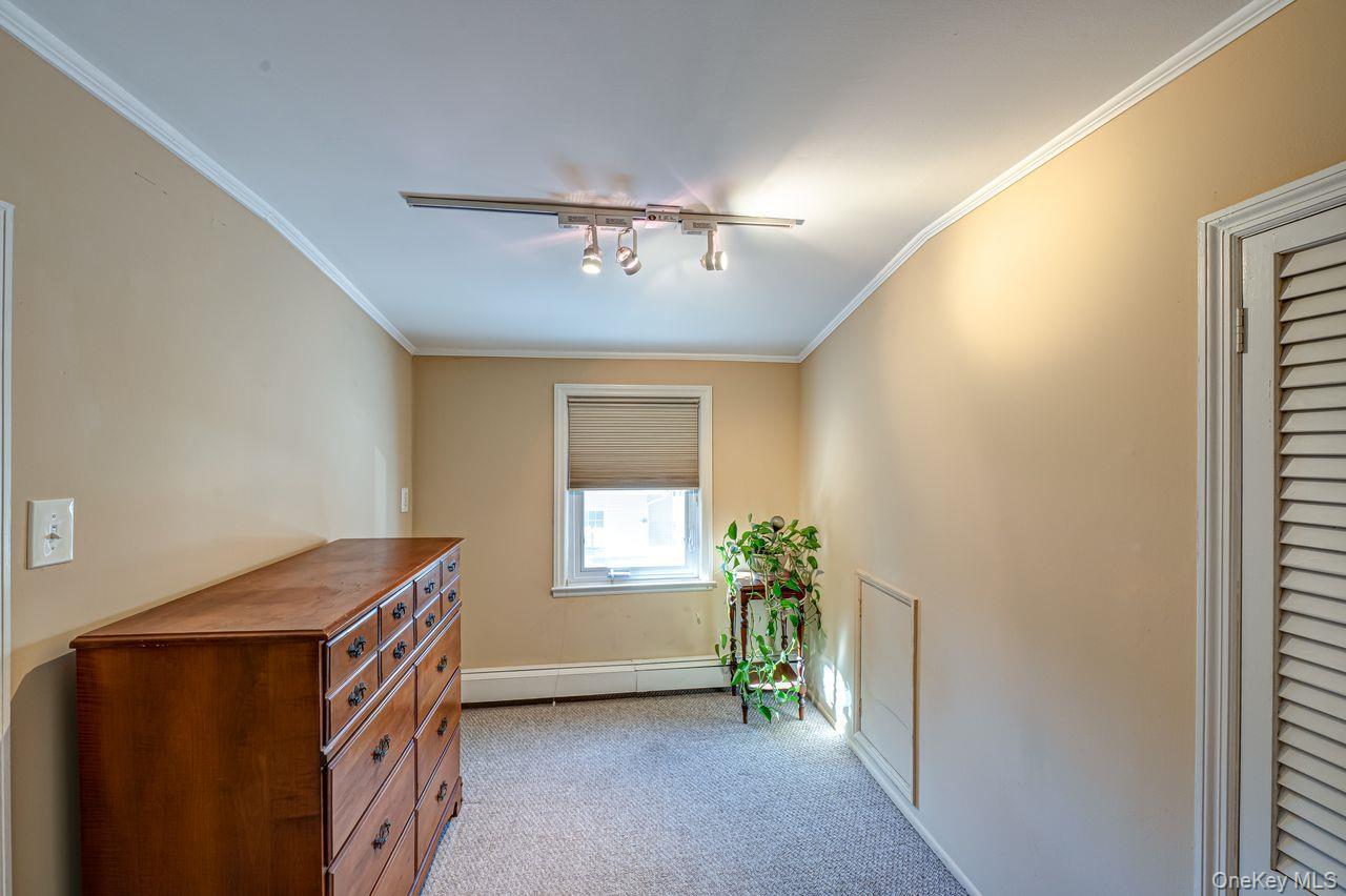 Single Family High  Nassau County, NY 11577, MLS-928651-15