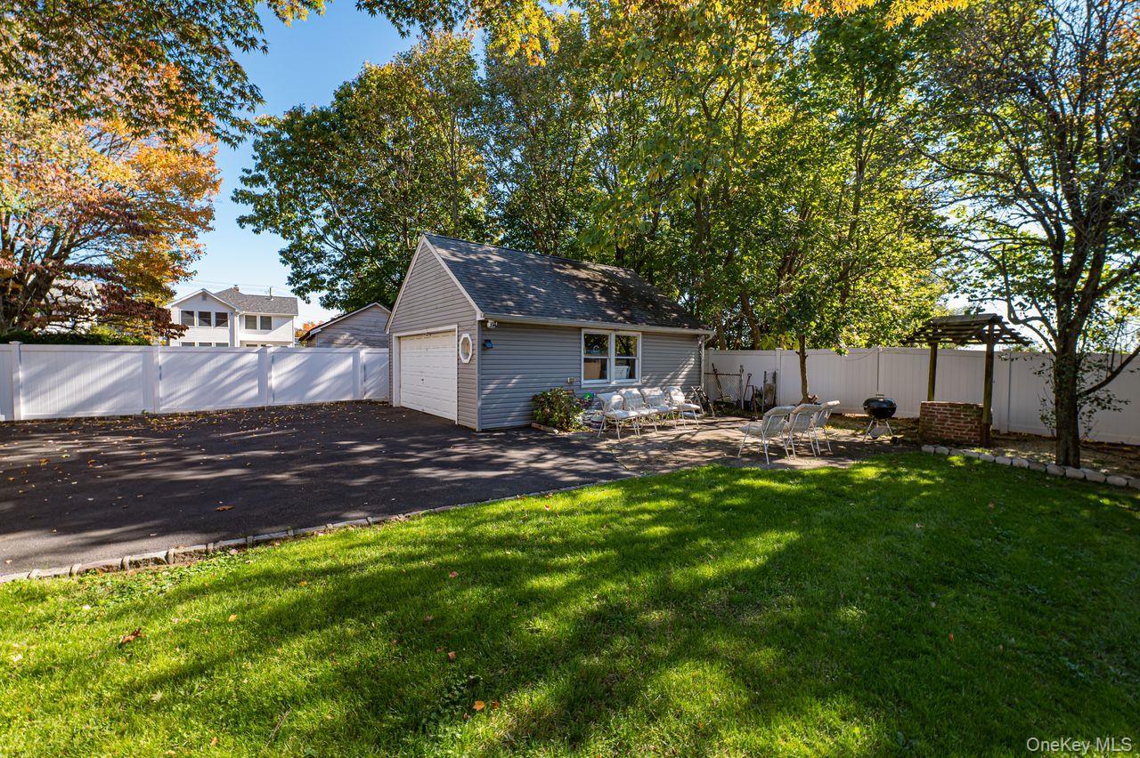 Single Family High  Nassau County, NY 11577, MLS-928651-18