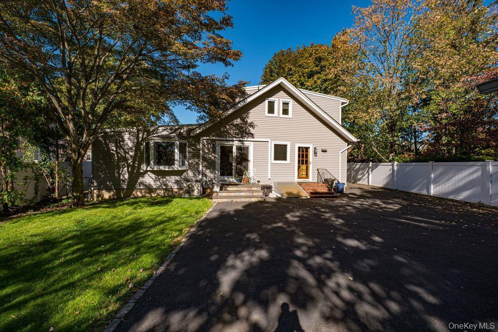 Single Family High  Nassau County, NY 11577, MLS-928651-20