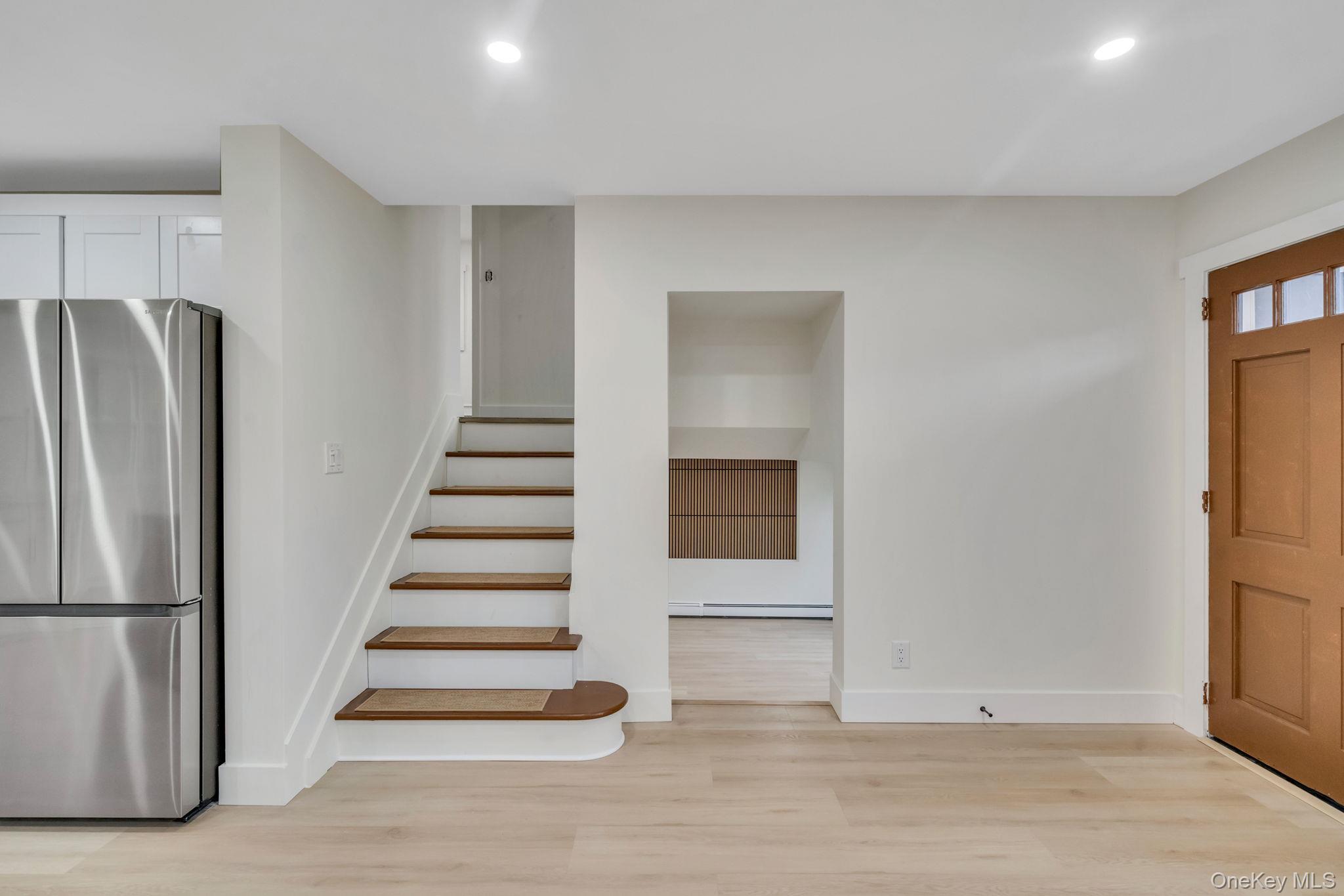 Single Family Woodlawn Suffolk County, NY 11780, MLS-928655-10