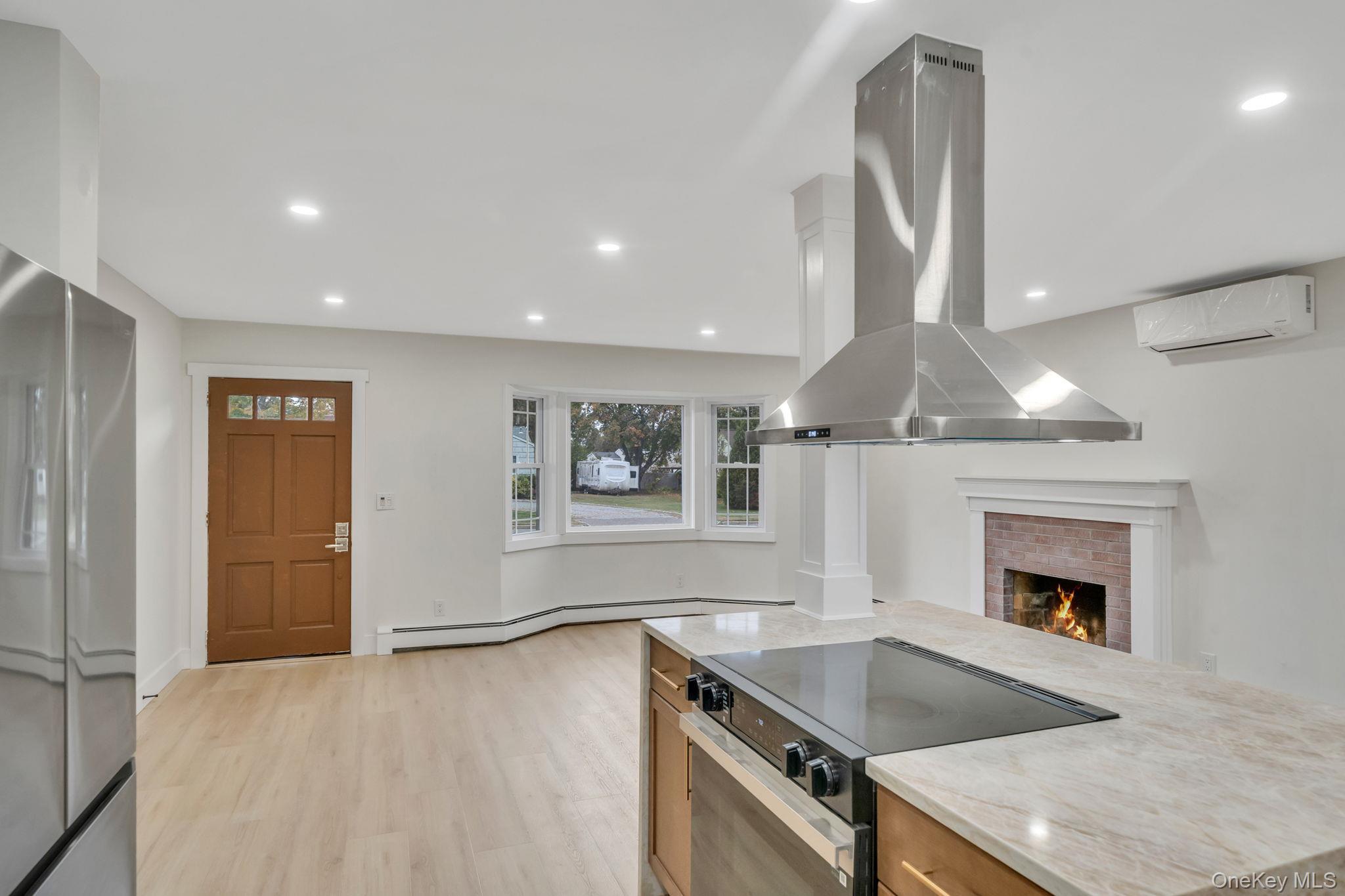 Single Family Woodlawn Suffolk County, NY 11780, MLS-928655-4