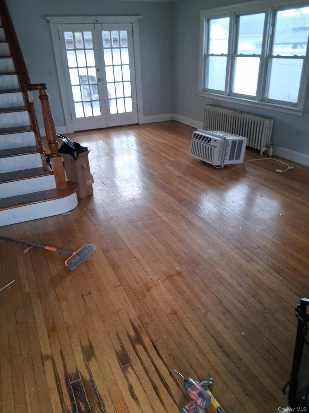 Single Family Lincoln  Nassau County, NY 11520, MLS-928662-5