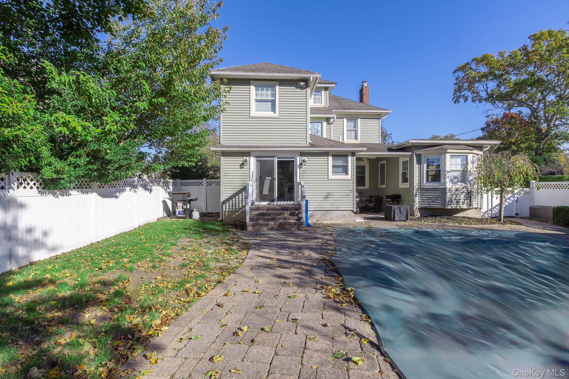 Single Family Jayne  Suffolk County, NY 11772, MLS-928663-34