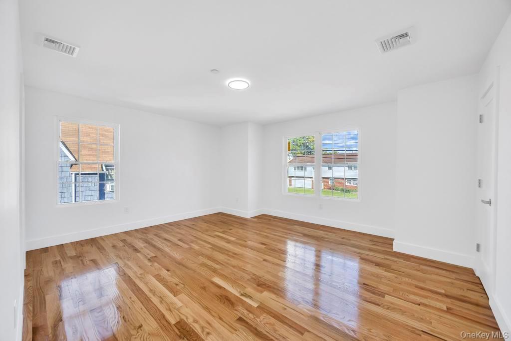 Single Family Miller  Nassau County, NY 11520, MLS-928671-26