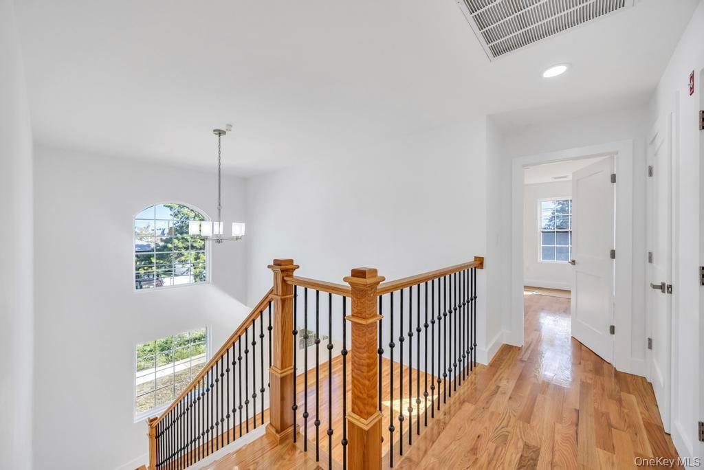 Single Family Miller  Nassau County, NY 11520, MLS-928671-28