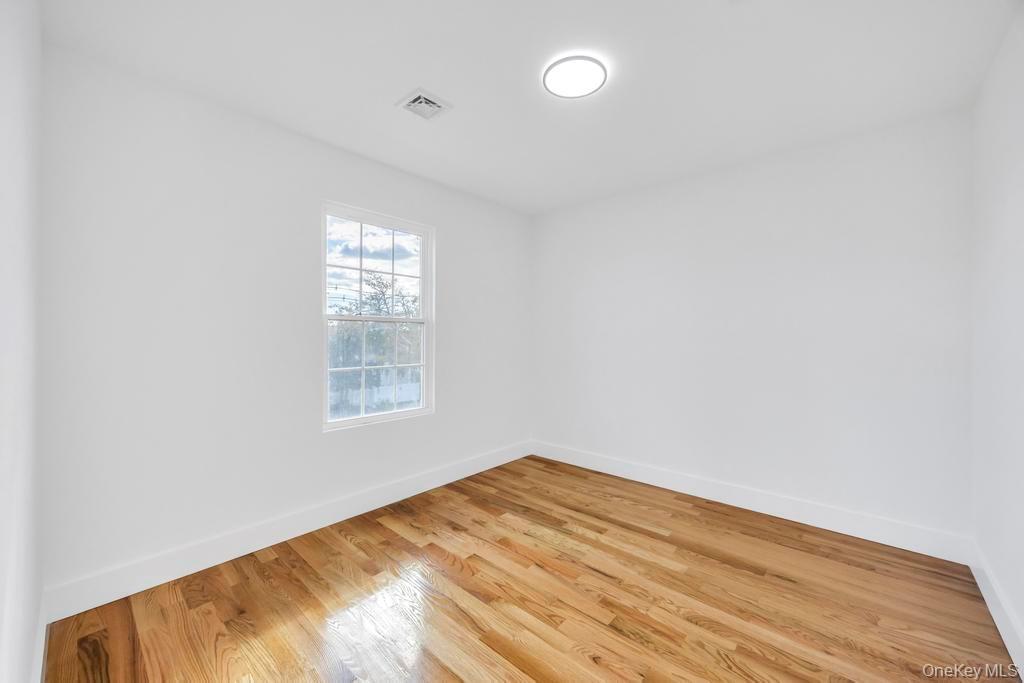 Single Family Miller  Nassau County, NY 11520, MLS-928671-37