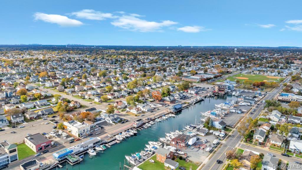 Single Family Miller  Nassau County, NY 11520, MLS-928671-43