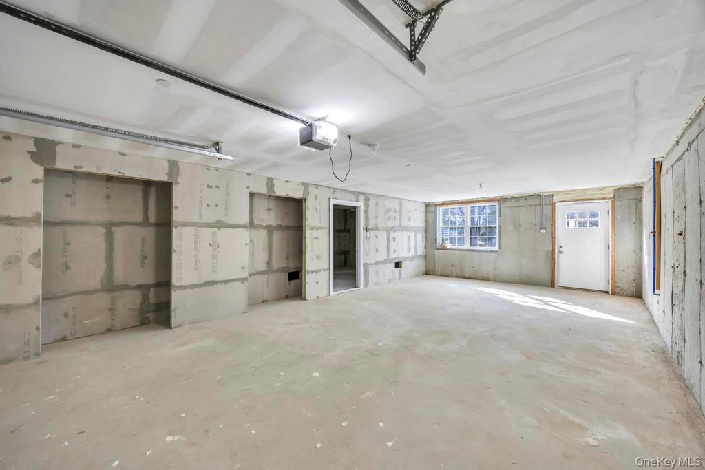 Single Family Miller  Nassau County, NY 11520, MLS-928671-46