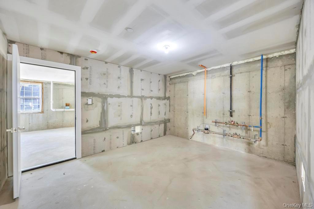 Single Family Miller  Nassau County, NY 11520, MLS-928671-47