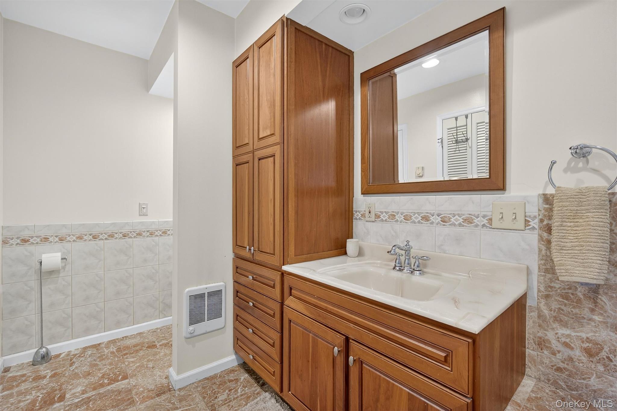 Single Family Stringham Dutchess County, NY 12540, MLS-928683-20