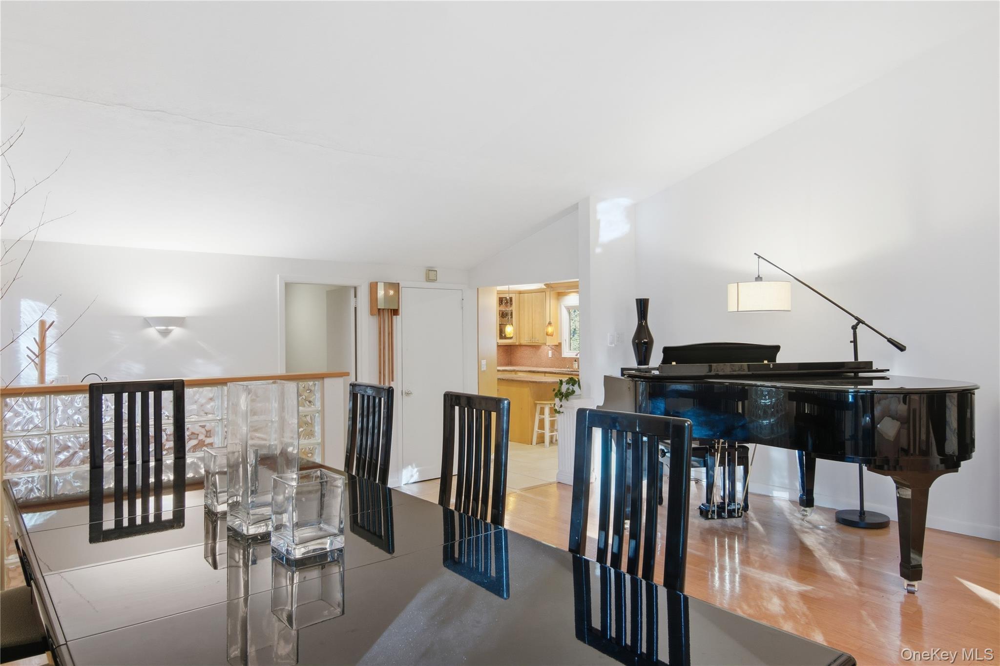 Single Family River Road  Suffolk County, NY 11780, MLS-928688-12