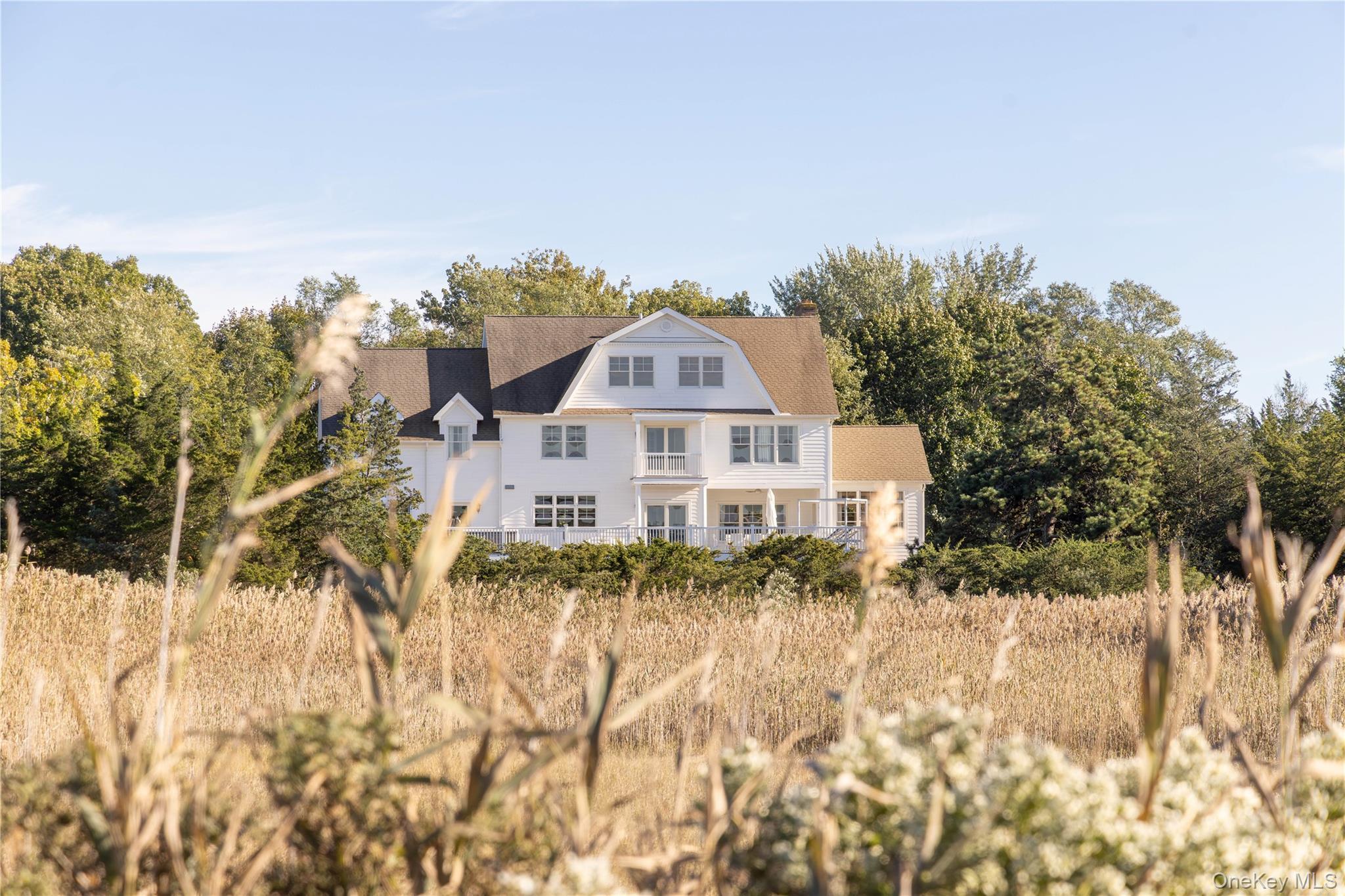 Single Family Waterview Suffolk County, NY 11971, MLS-928708-34