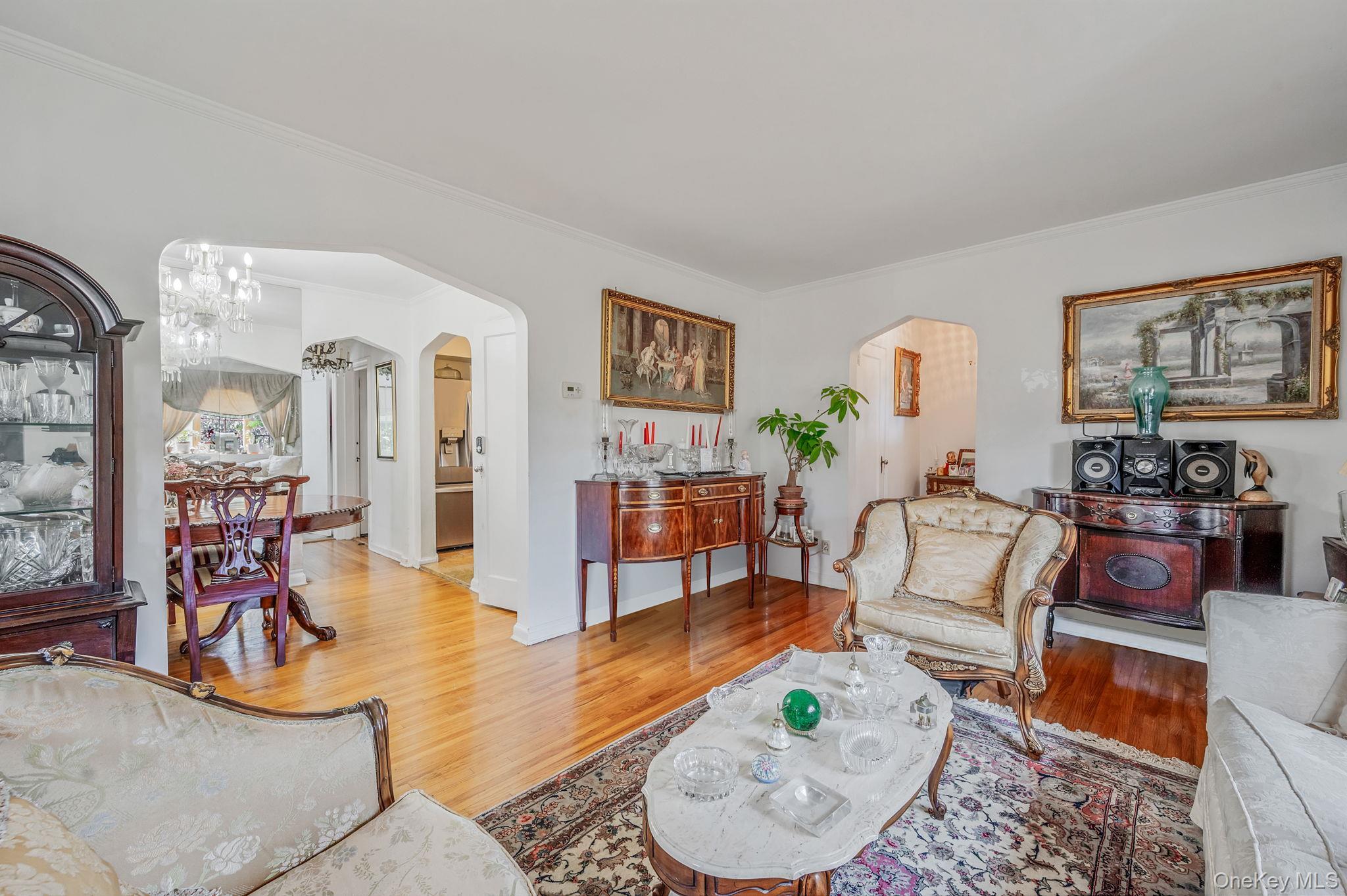 Single Family 237th  Nassau County, NY 11003, MLS-928722-10