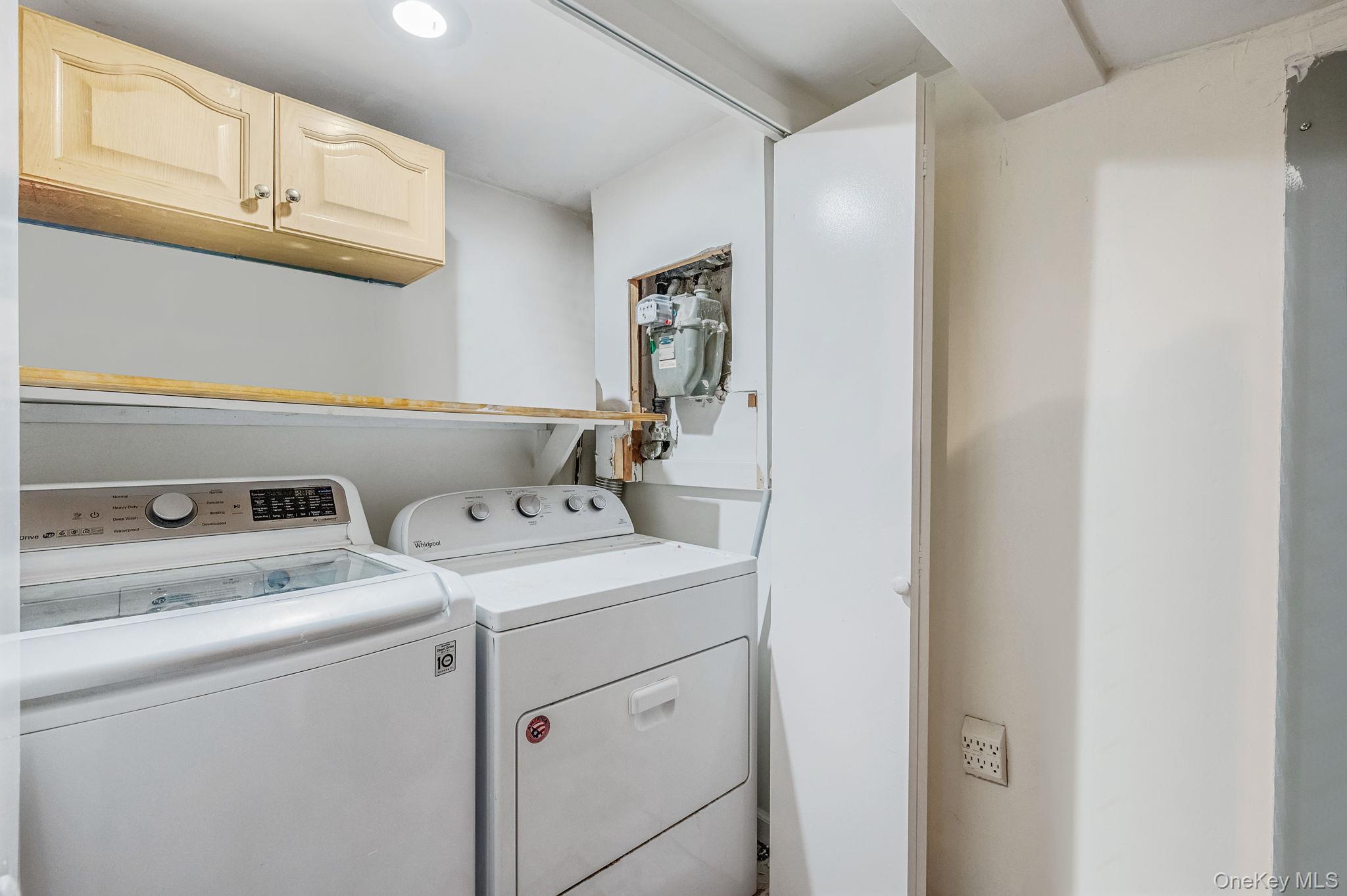 Single Family 237th  Nassau County, NY 11003, MLS-928722-29