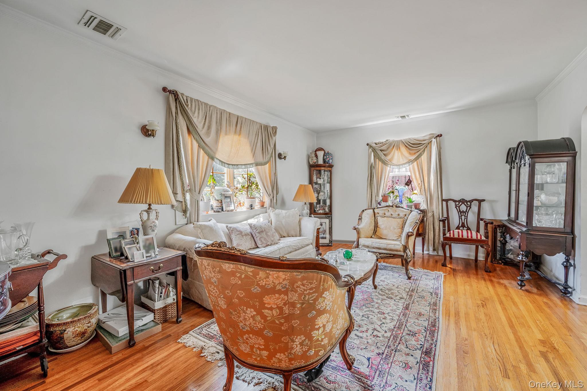 Single Family 237th  Nassau County, NY 11003, MLS-928722-9