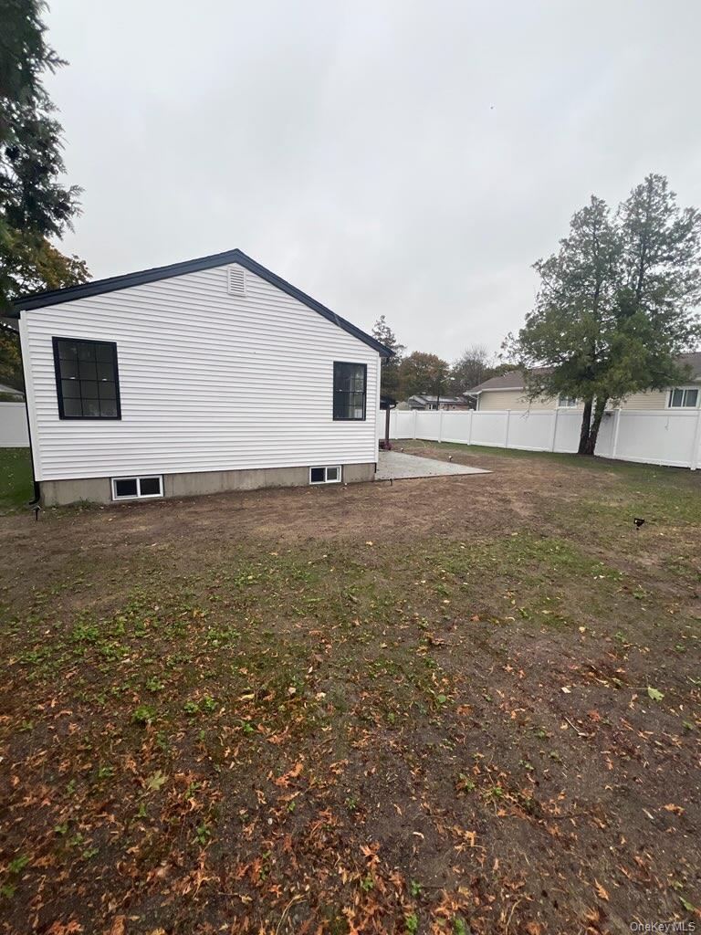 Single Family Elm  Suffolk County, NY 11722, MLS-928738-19