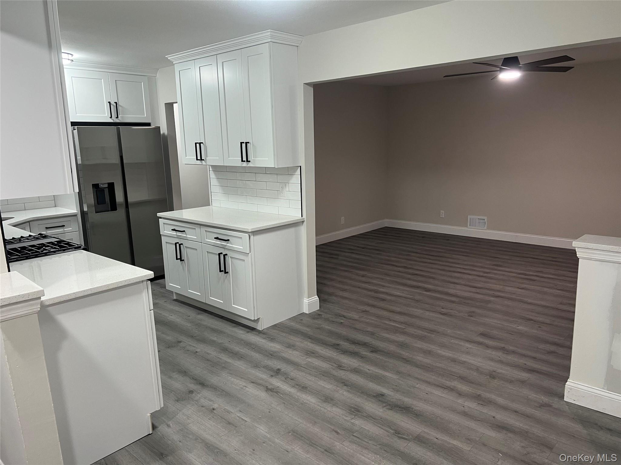 Single Family Elm  Suffolk County, NY 11722, MLS-928738-6