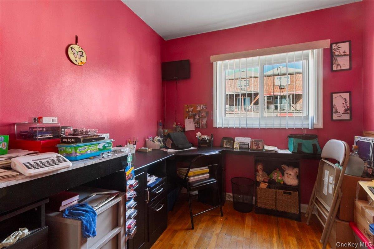 Single Family Vincent  Bronx, NY 10465, MLS-928749-18