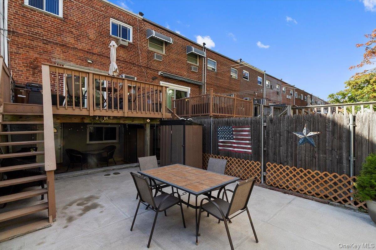 Single Family Vincent  Bronx, NY 10465, MLS-928749-24