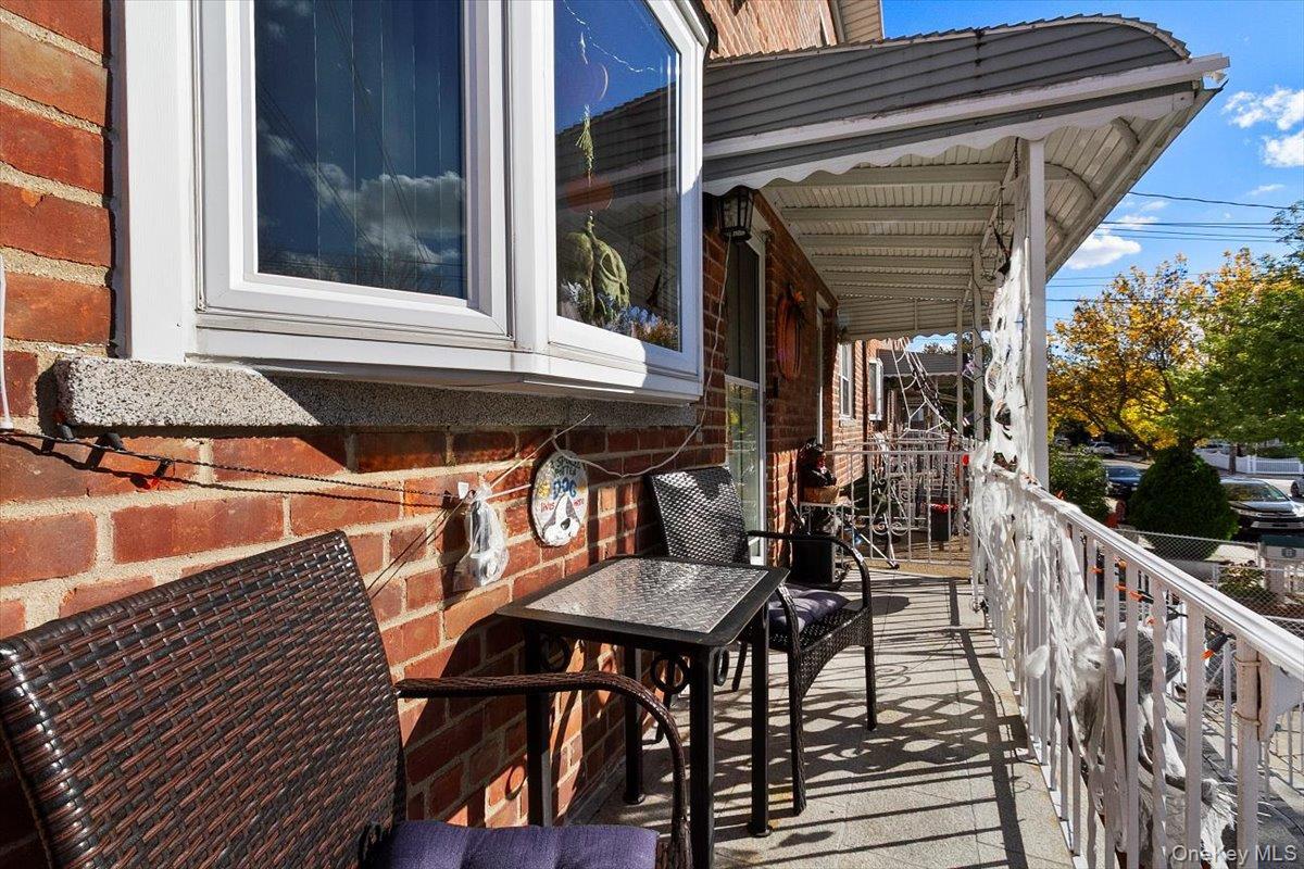 Single Family Vincent  Bronx, NY 10465, MLS-928749-5