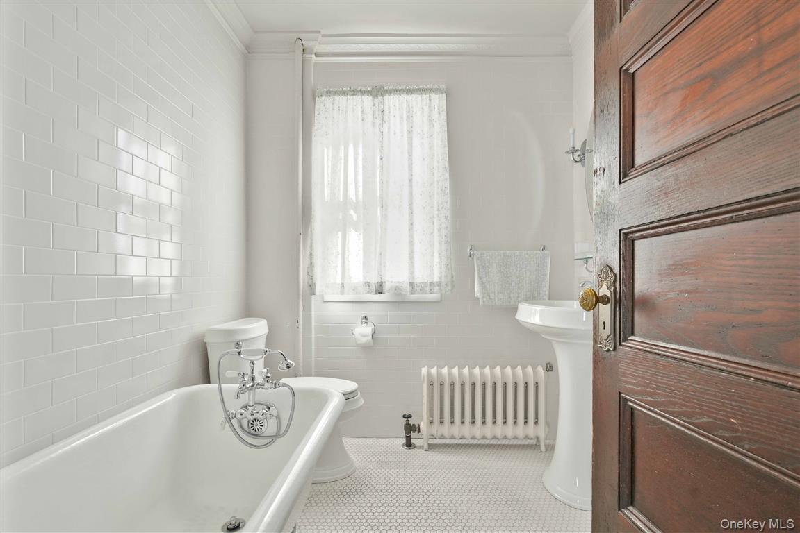 Single Family 104th  Queens, NY 11418, MLS-928757-27