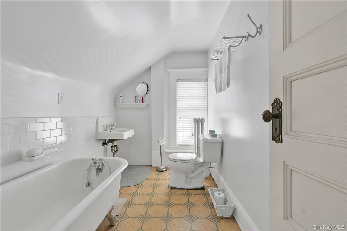 Single Family 104th  Queens, NY 11418, MLS-928757-39