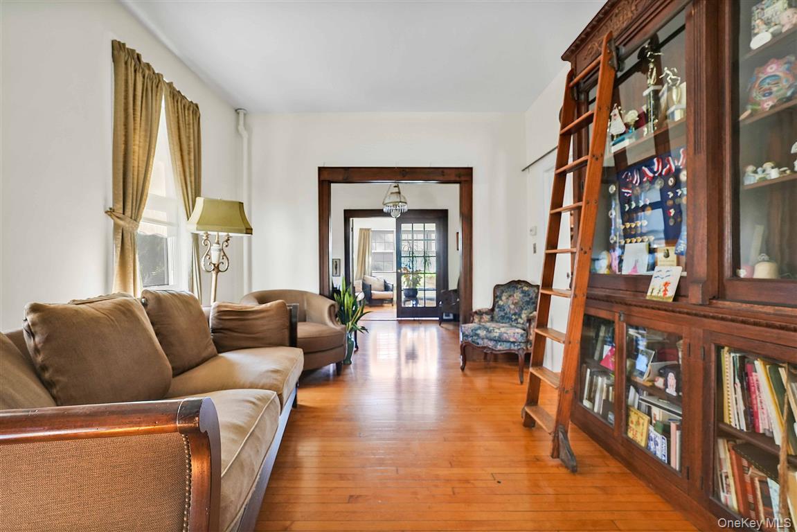 Single Family 104th  Queens, NY 11418, MLS-928757-8