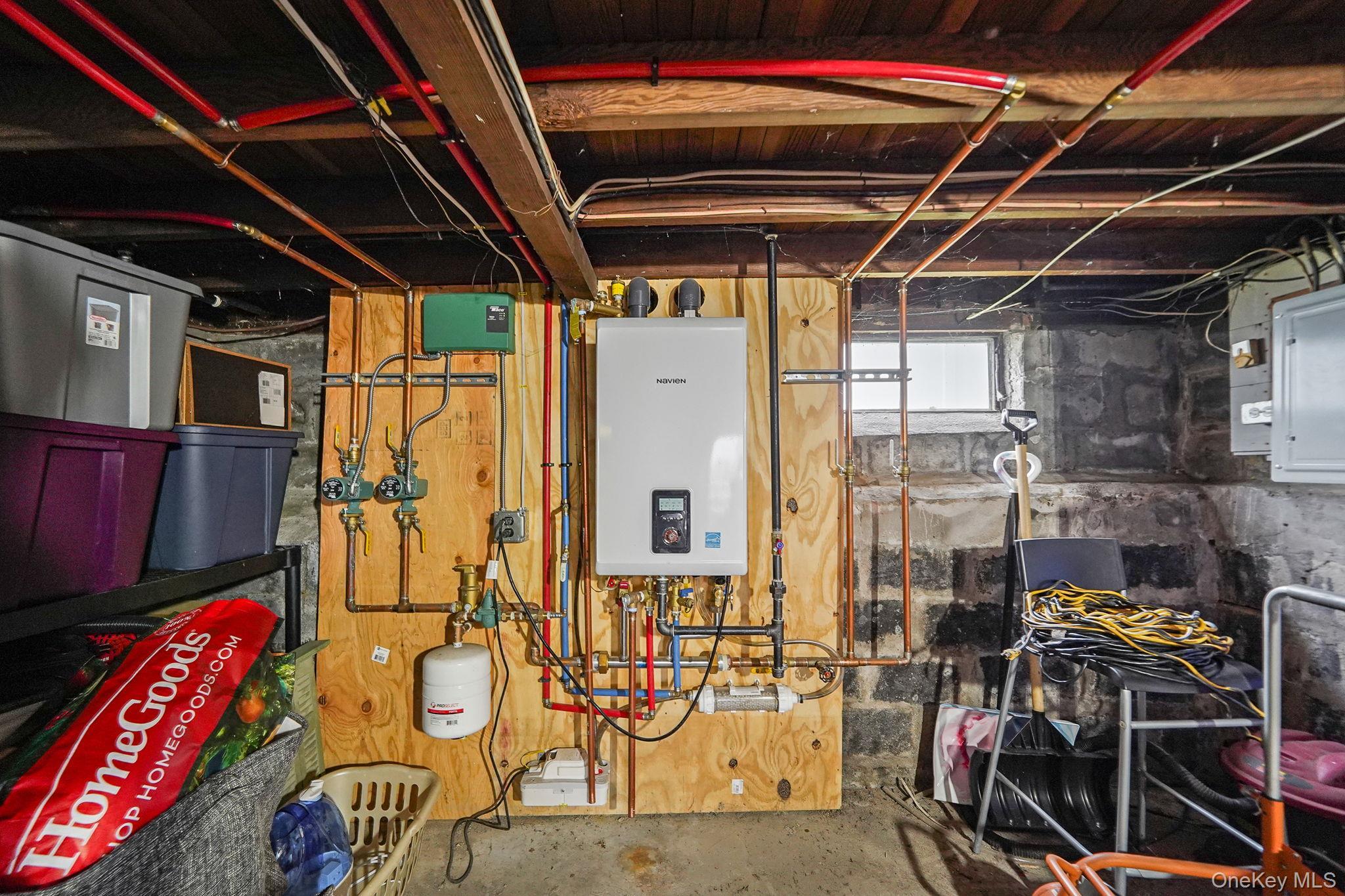 Single Family Highview  Suffolk County, NY 11784, MLS-928778-24