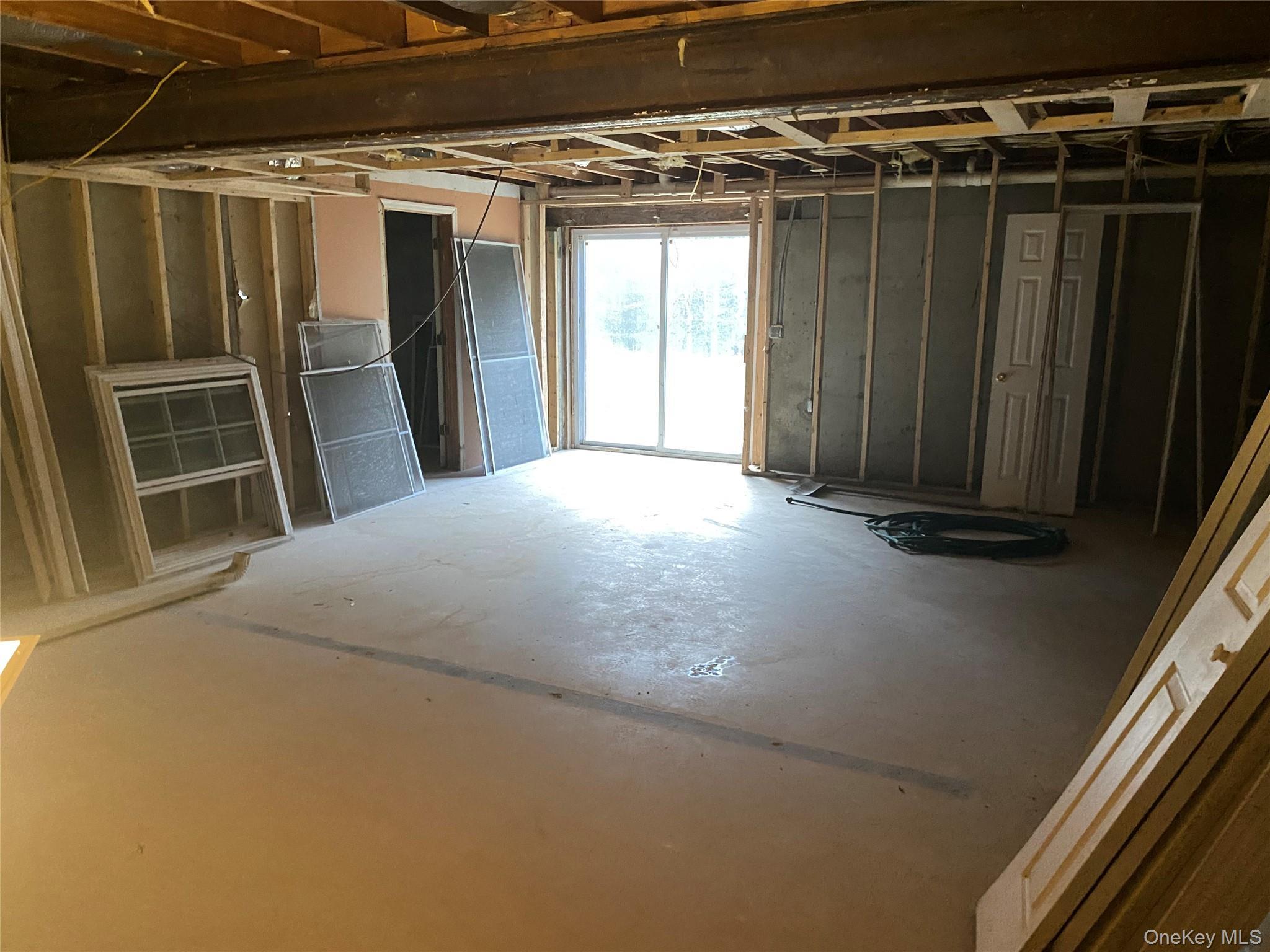 Single Family Roslyn Ridge Road  Sullivan County, NY 12762, MLS-928783-24