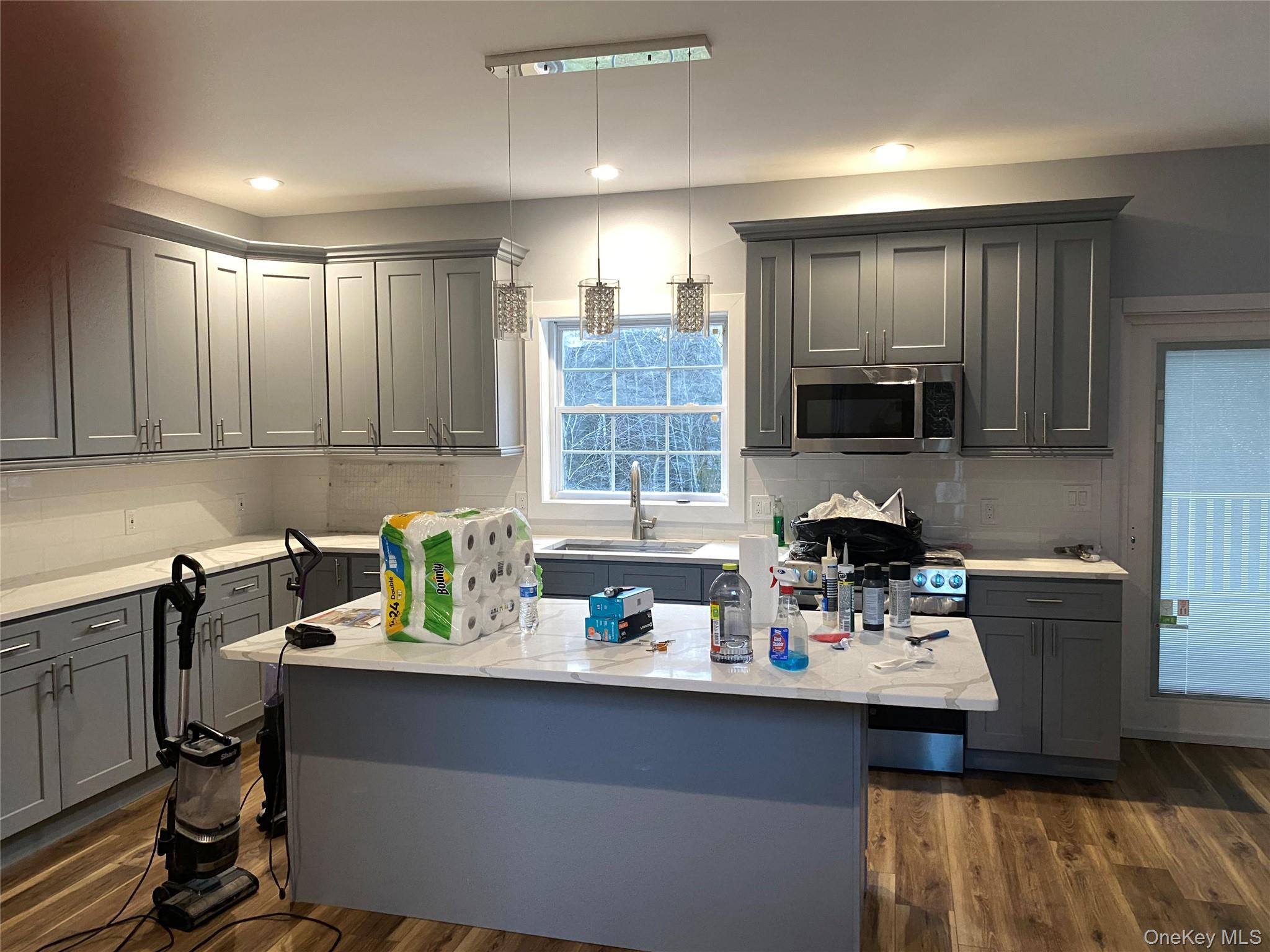 Single Family Roslyn Ridge Road Sullivan County, NY 12762, MLS-928783-9