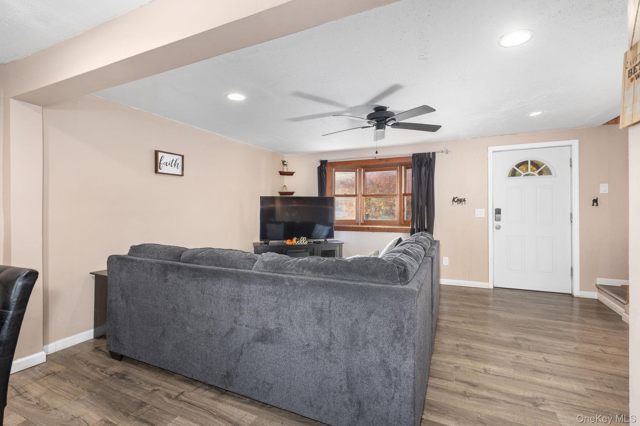 Single Family Riley  Orange County, NY 12553, MLS-928785-4