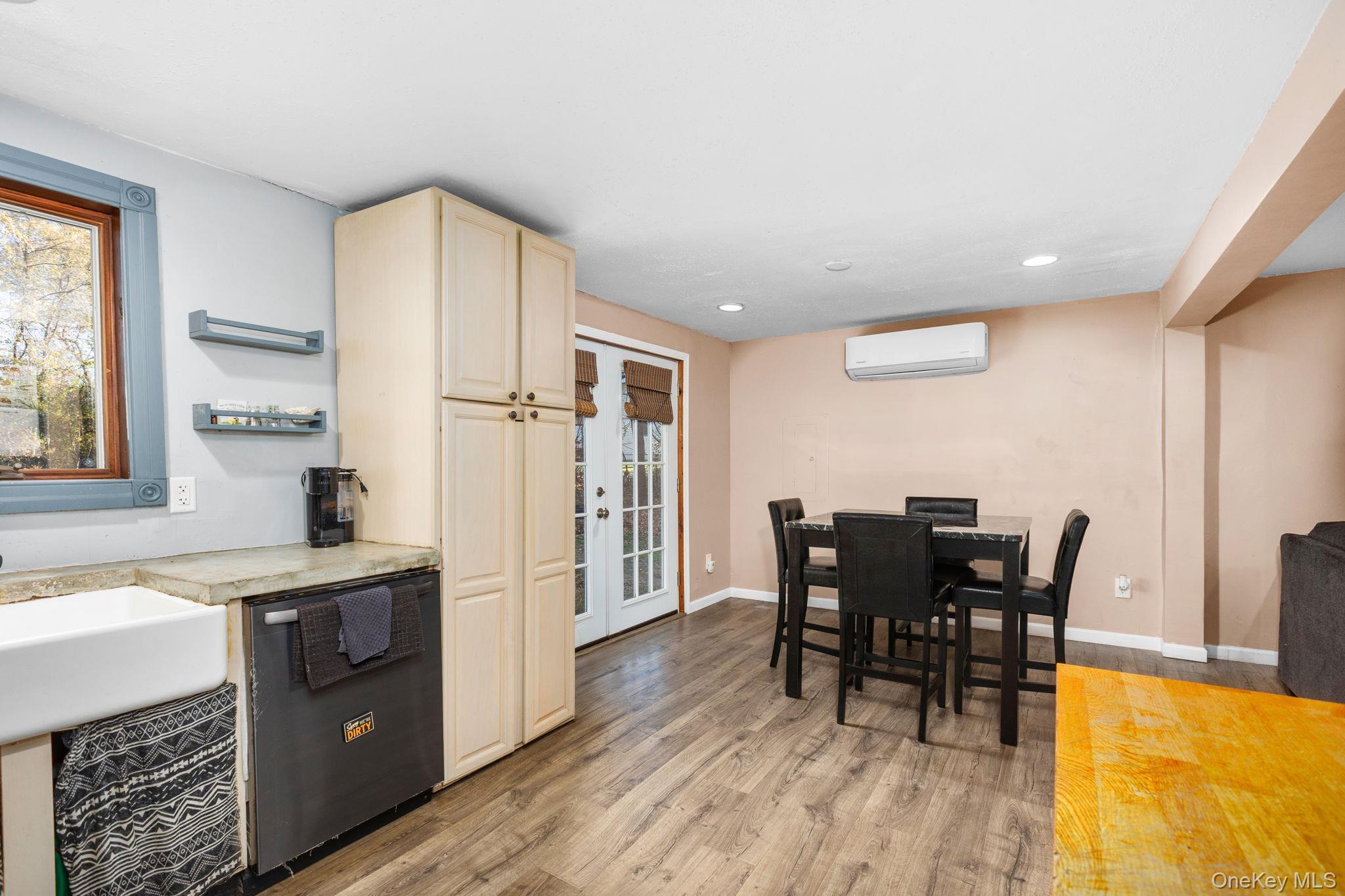 Single Family Riley  Orange County, NY 12553, MLS-928785-9