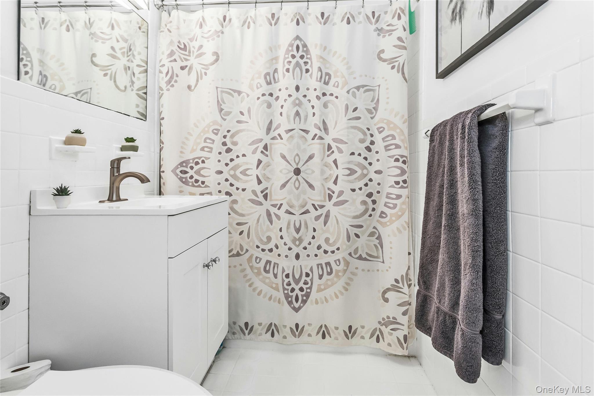 Coop Neptune  Nassau County, NY 11561, MLS-928799-14