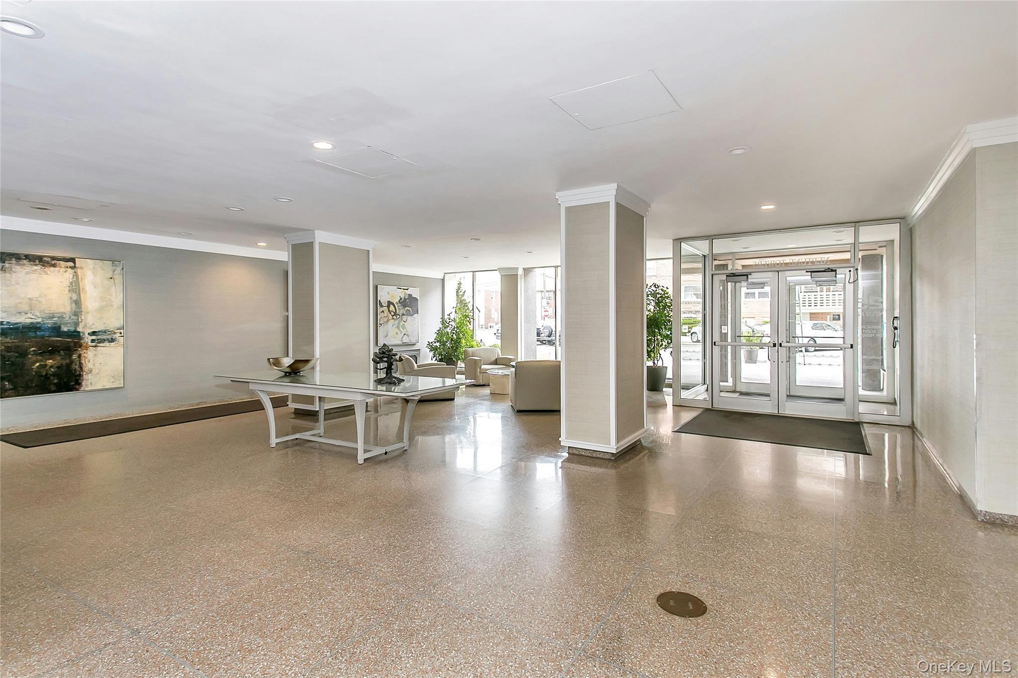 Coop Neptune  Nassau County, NY 11561, MLS-928799-25