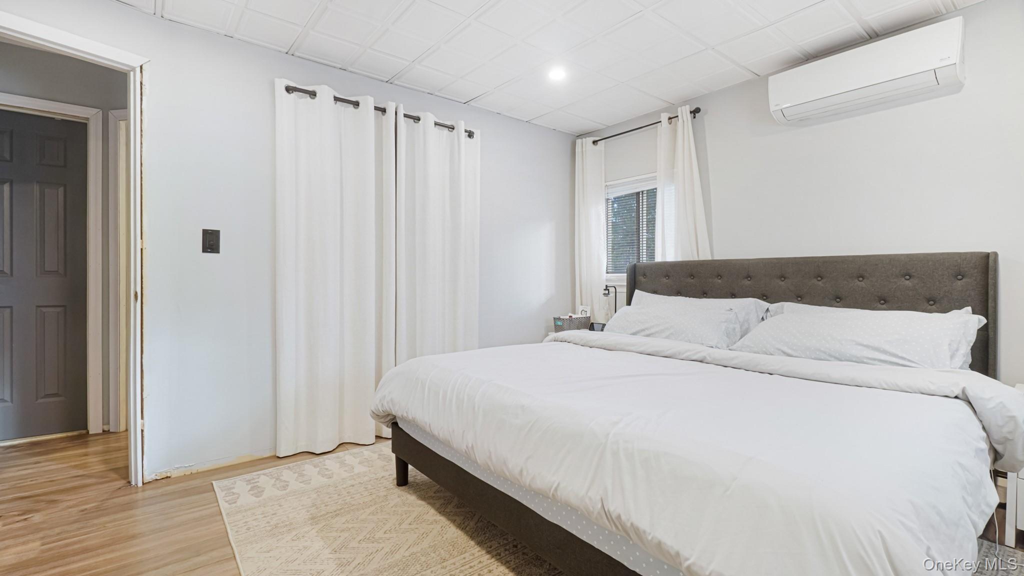 Single Family Fir Grove  Suffolk County, NY 11779, MLS-928815-14