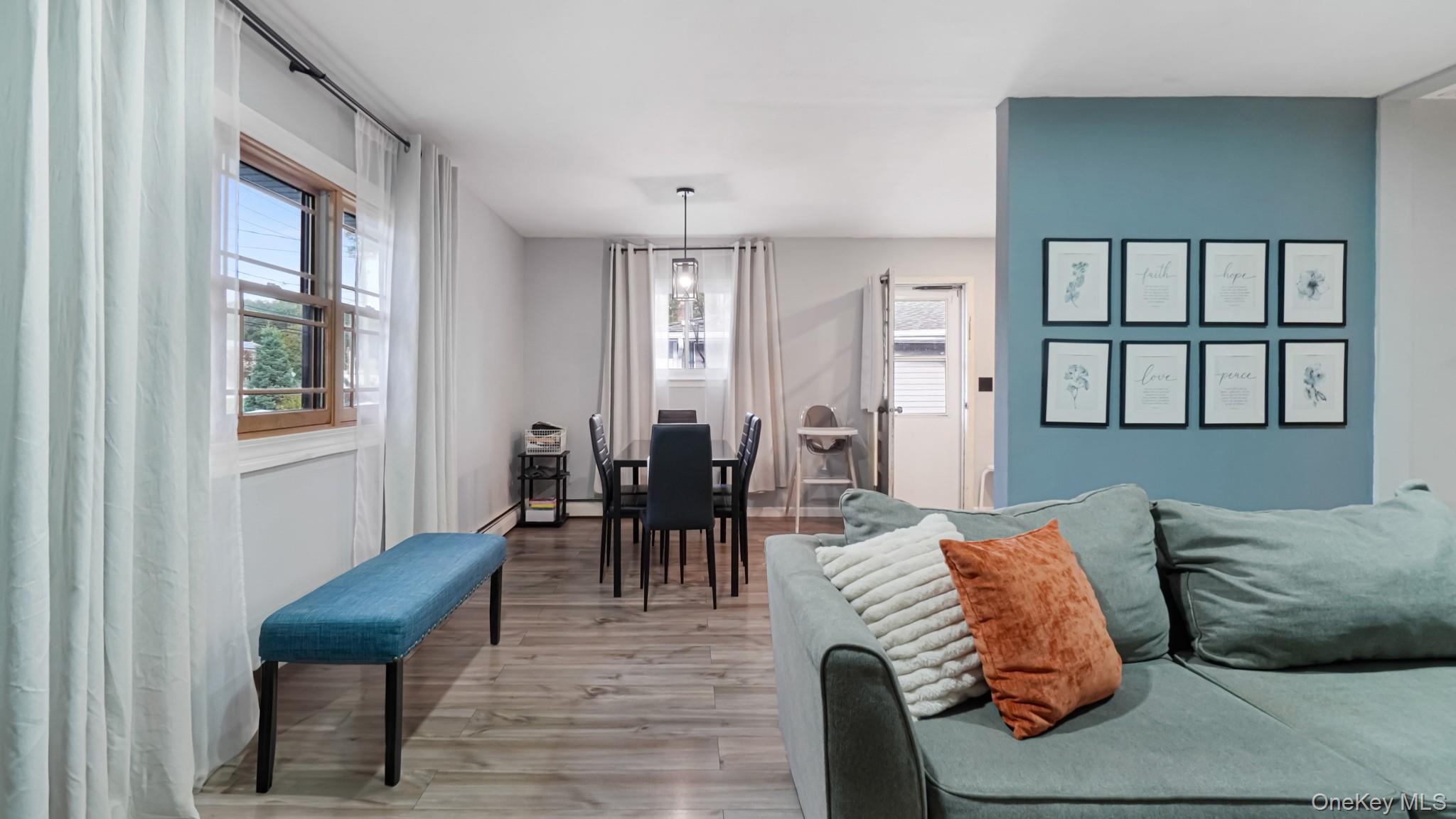 Single Family Fir Grove  Suffolk County, NY 11779, MLS-928815-5