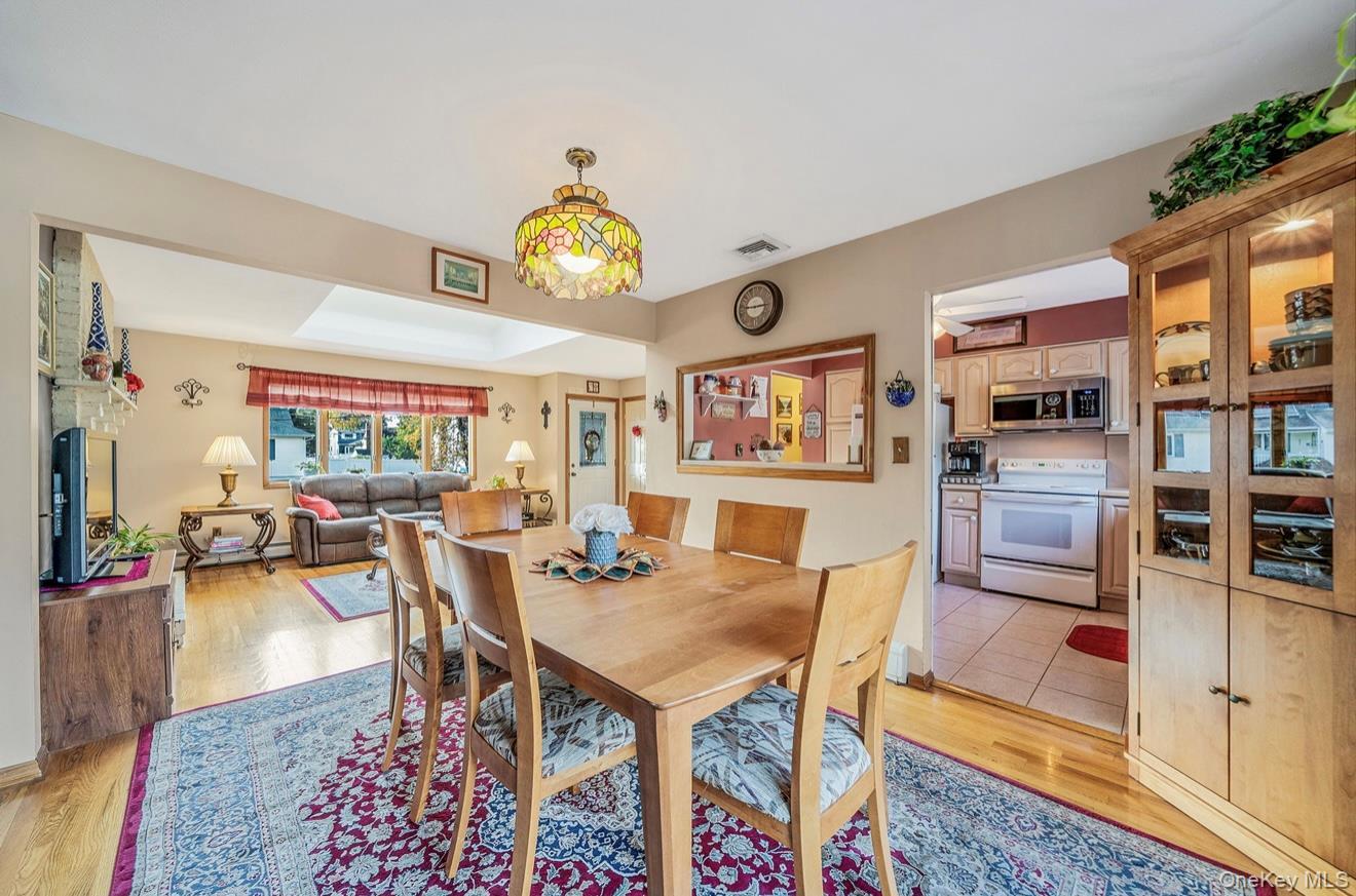 Single Family Lenox  Suffolk County, NY 11757, MLS-928821-11