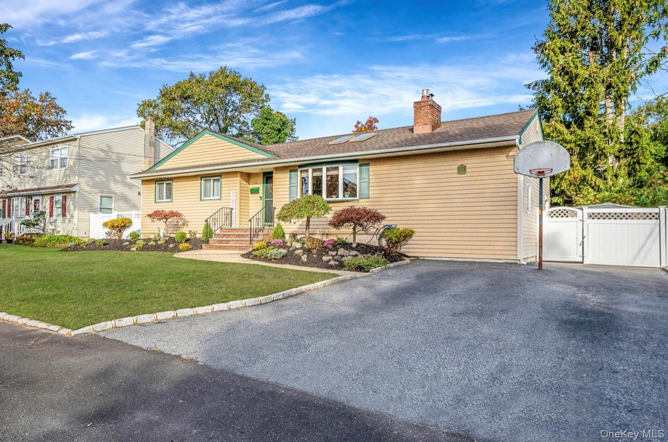 Single Family Lenox  Suffolk County, NY 11757, MLS-928821-2