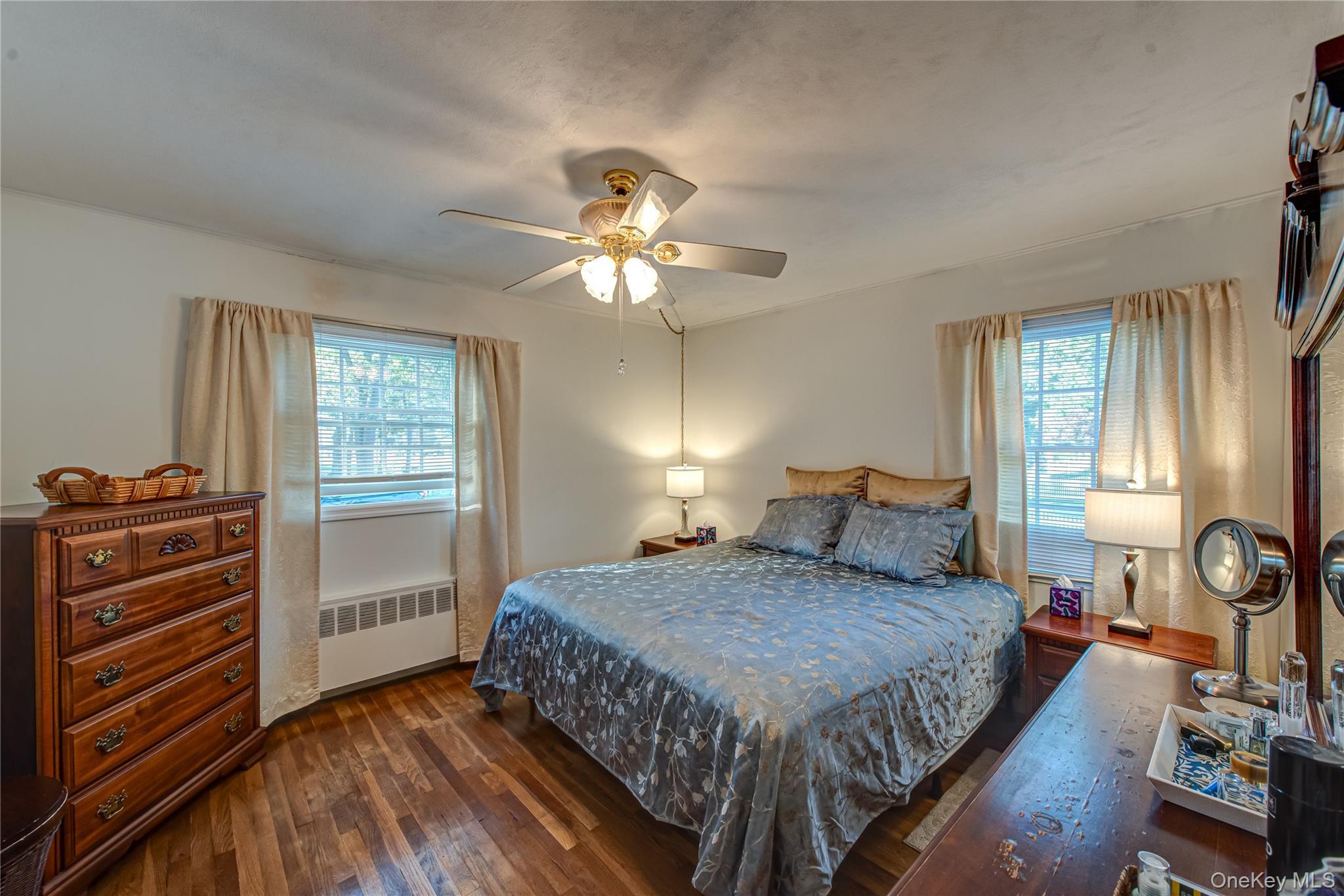 Single Family Babe Ruth  Suffolk County, NY 11706, MLS-928823-10