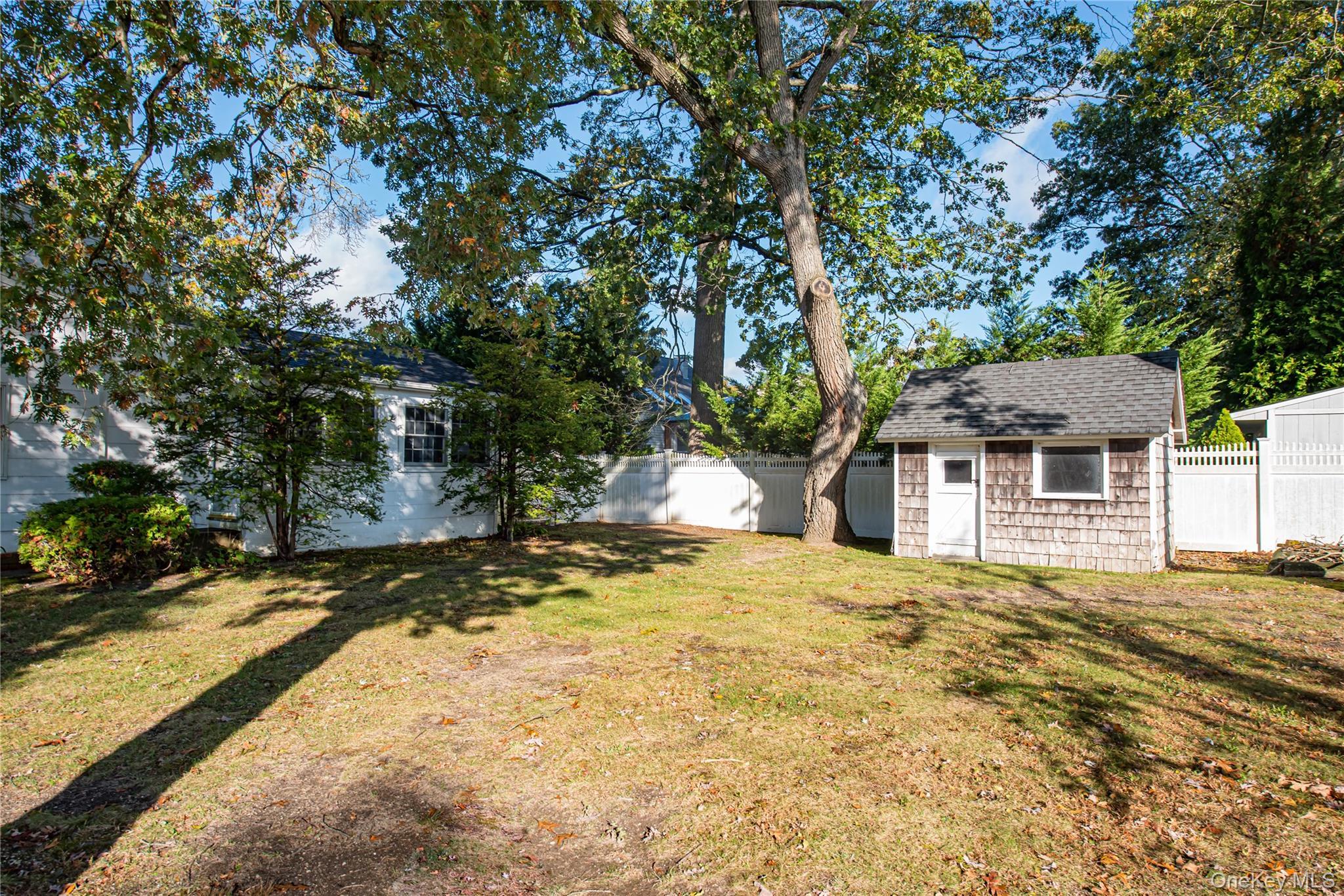 Single Family Babe Ruth  Suffolk County, NY 11706, MLS-928823-20