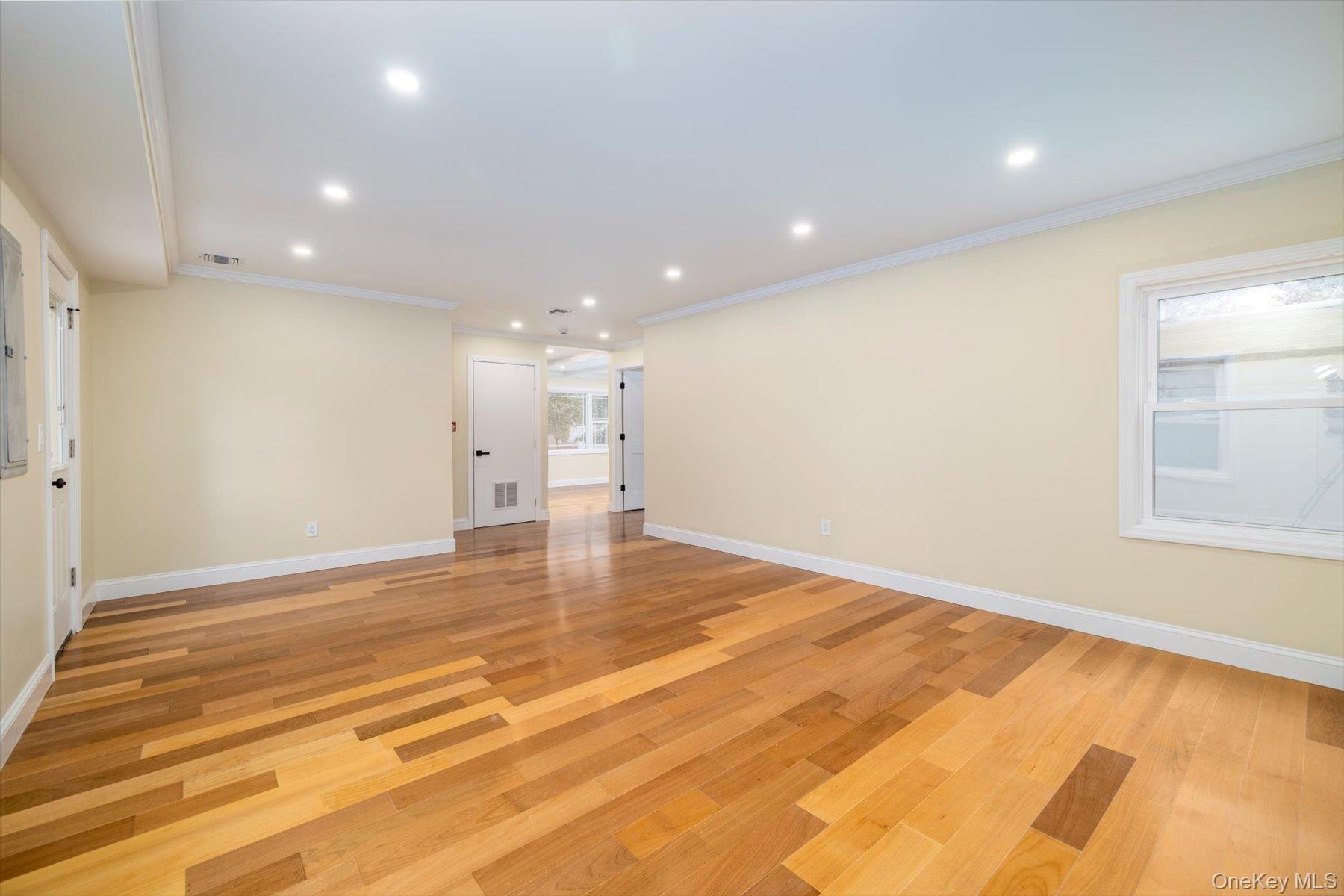 Single Family Heather  Nassau County, NY 11756, MLS-928841-11