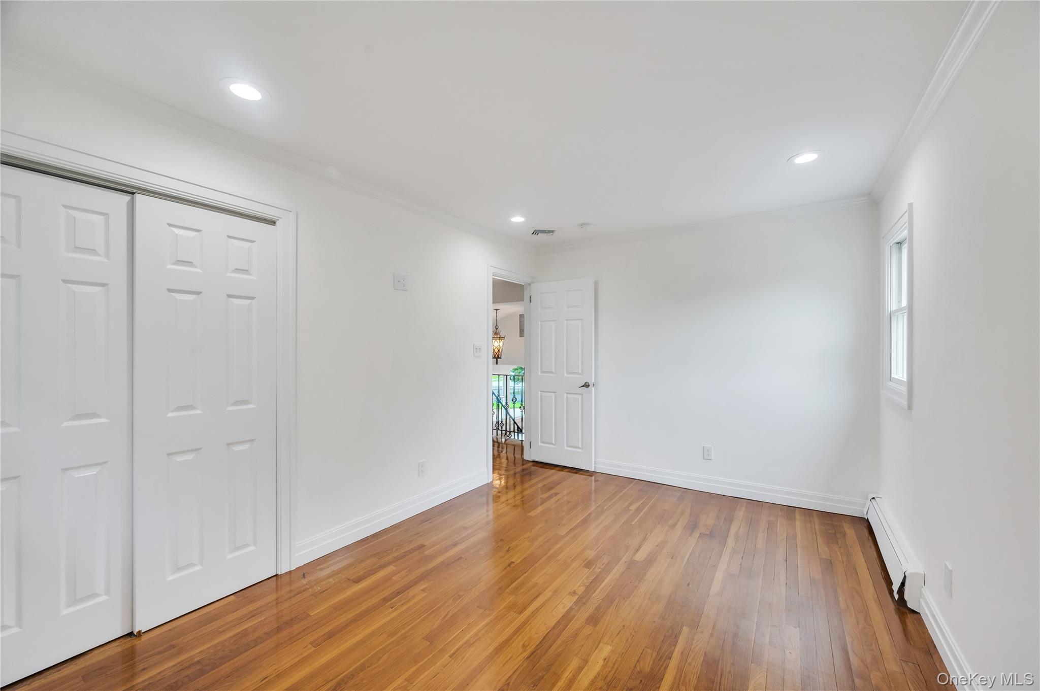 Single Family Riviera Nassau County, NY 11758, MLS-928847-17