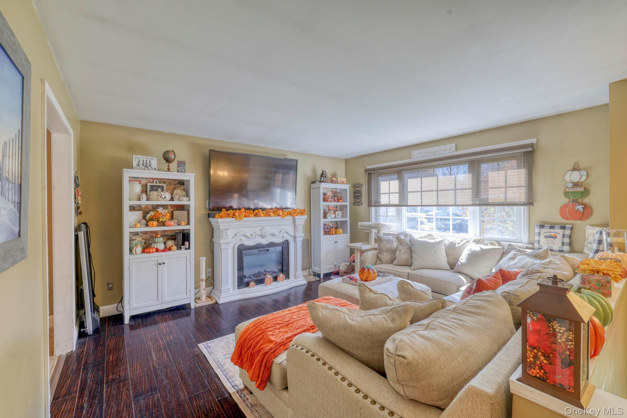 Single Family Blanche  Orange County, NY 12553, MLS-928851-6