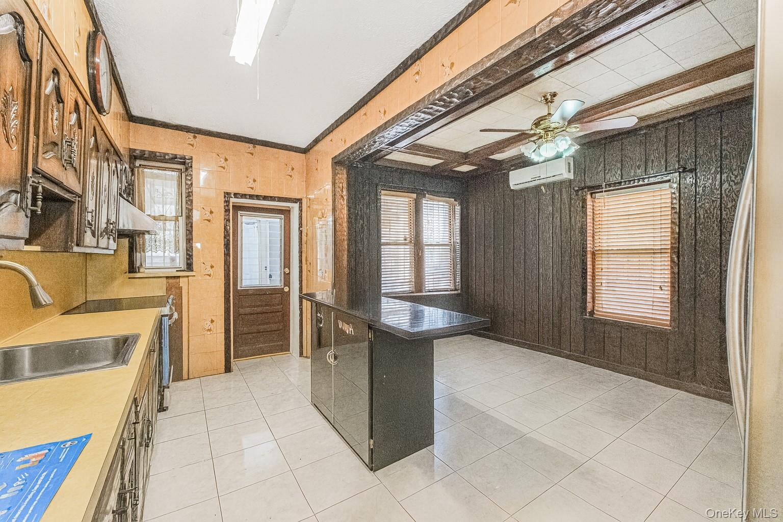 Single Family 95th Street  Queens, NY 11421, MLS-928853-10