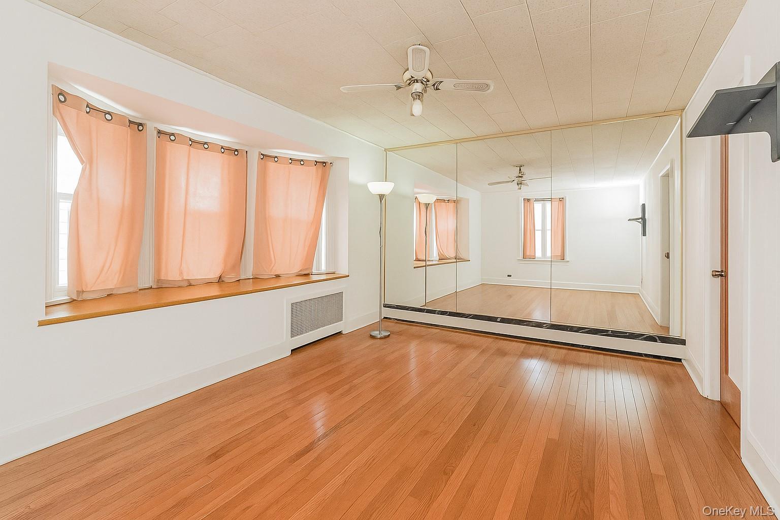 Single Family 95th Street  Queens, NY 11421, MLS-928853-12