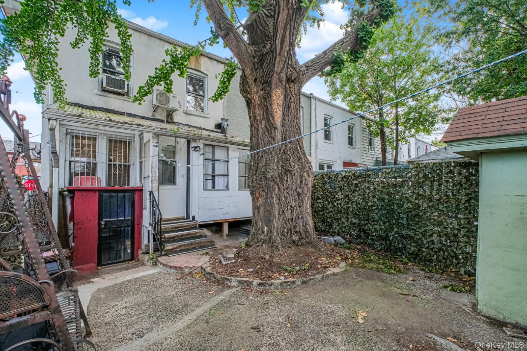 Single Family 95th Street  Queens, NY 11421, MLS-928853-4