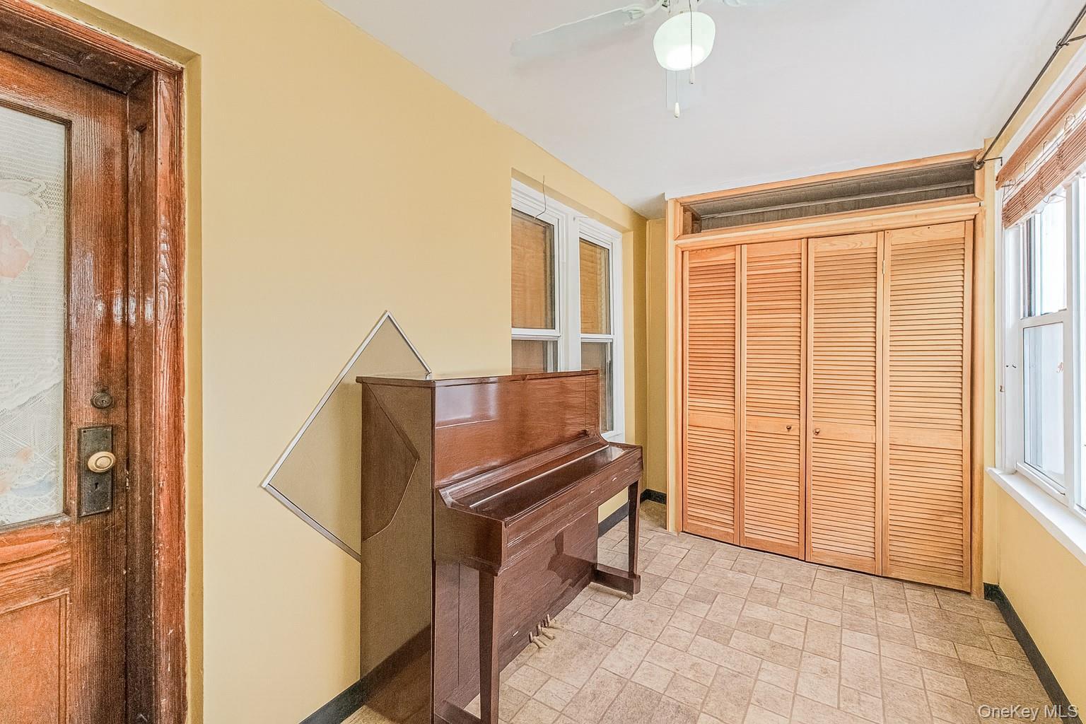 Single Family 95th Street  Queens, NY 11421, MLS-928853-6