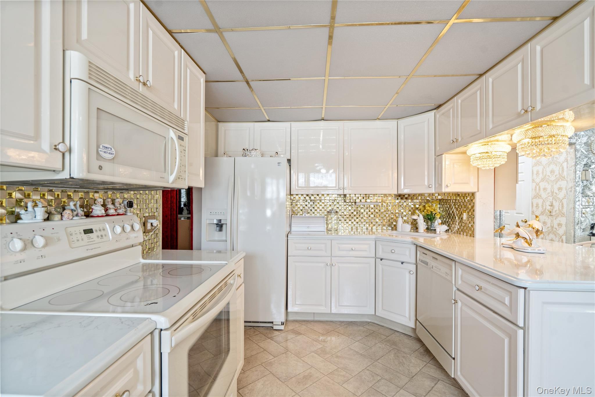 Single Family Fulton  Suffolk County, NY 11757, MLS-928865-13